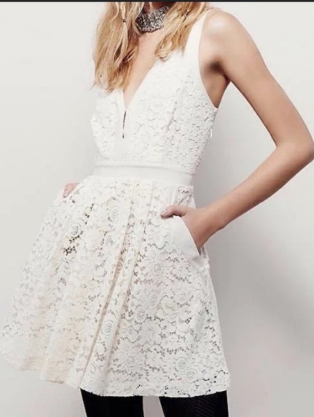 Free People Lovely In Lace Double V Neck Keyhole Back Pockets Cream Medium